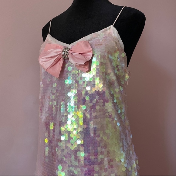 NEW! LoveShackFancy- Kumi Sequin Statement Dress Pink Iridescent Size Small - Picture 4 of 16